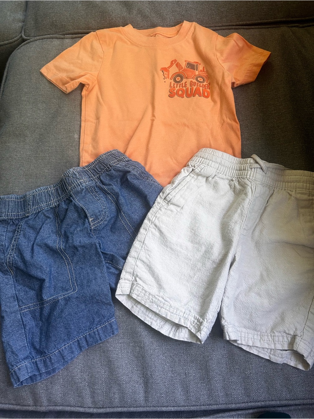Kids' T-Shirt and Shorts Bundle 3t